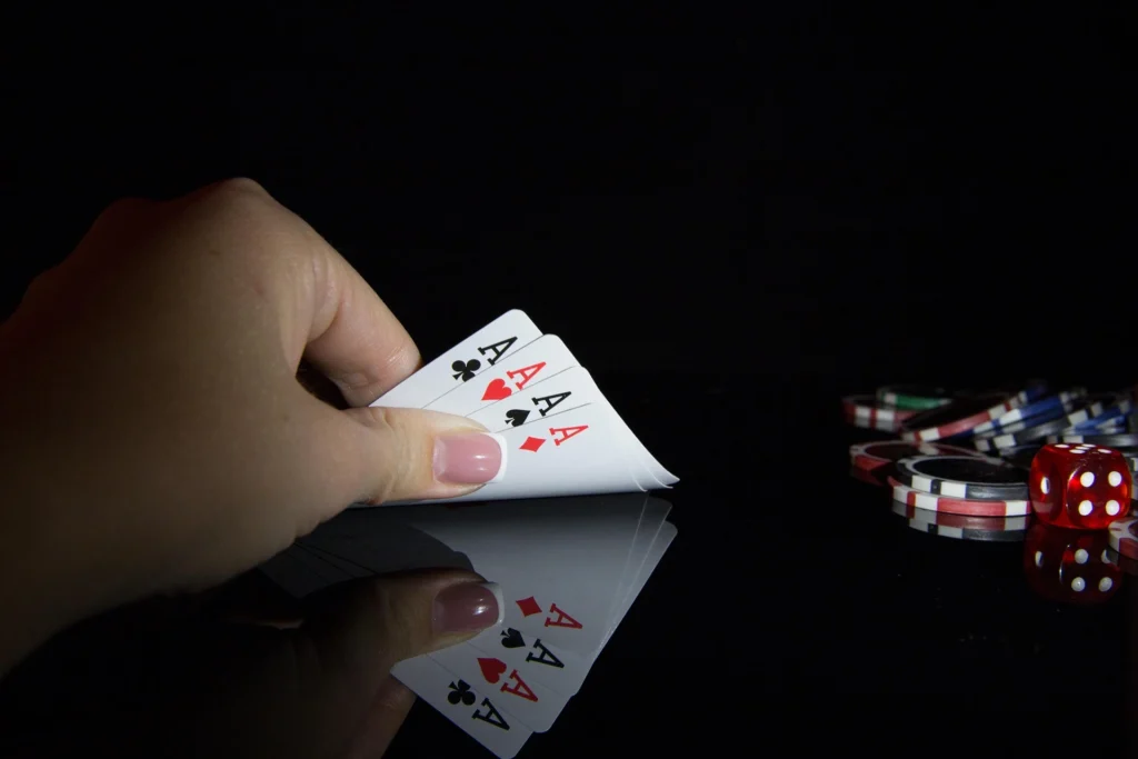 Live blackjack for beginners with dealer cards and table